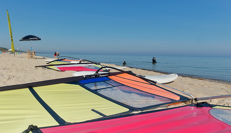 Windsurfboard zum mieten am Strandzugang 8Q in der Surf- & Segelschule Zinnowitz